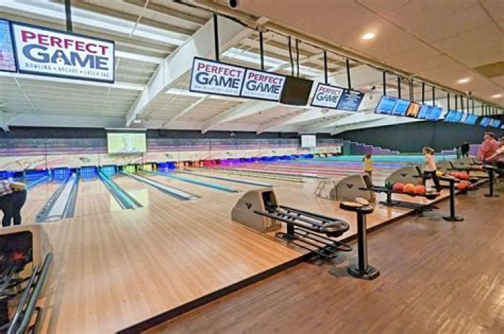 Best Bowling Mechanicsburg - Pro Tips & Lanes