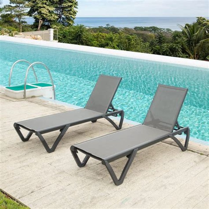 Best Pool Loungers: Relax & Soak Up the Sun!