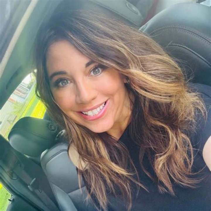 Date with the President's Daughter: An Insightful Look into a Unique Experience