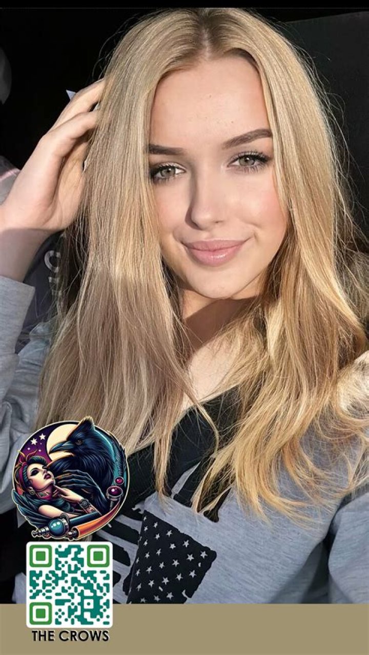 Discovering Lyra Crow: An In-Depth Look at Her OnlyFans Videos