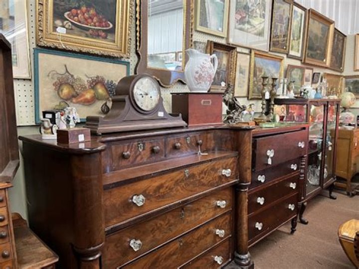 Hawkins Midgets: Rare Finds & Collectibles