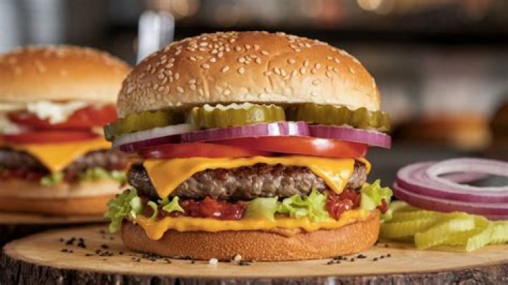 In N Out Net Worth: A Deep Dive into the Iconic Burger Chain's Financial Success