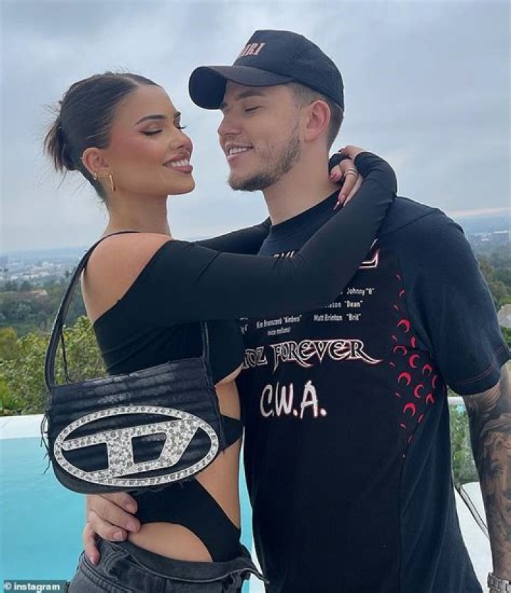 Leah Halton Husband: A Deep Dive into Their Relationship