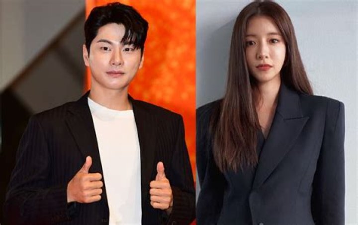 Lee Yi-kyung: A Rising Star in the South Korean Entertainment Industry
