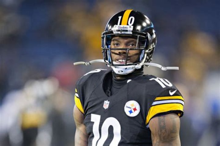 Martavis Bryant Net Worth: A Look Into His Life and Career
