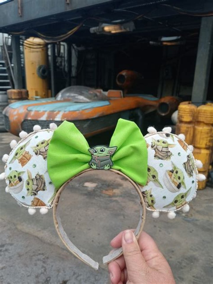 Mickey Ears: The Iconic Disney Accessory That Captivates Fans Worldwide