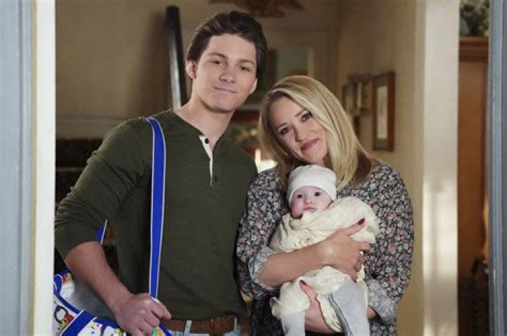 Mom on Young Sheldon: An In-Depth Look at Mary Cooper's Role