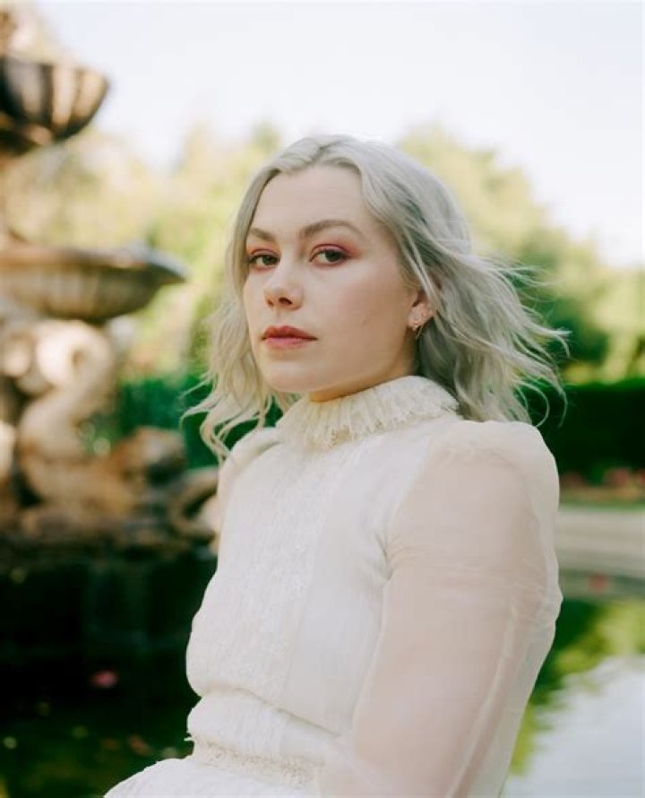 Phoebe Bridgers Age: A Deep Dive into Her Musical Journey and Impact