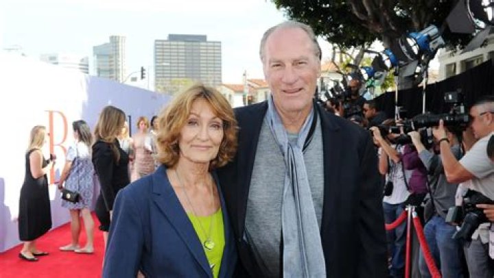 Robert Foxworth: A Comprehensive Look into the Life and Career of a Versatile Actor