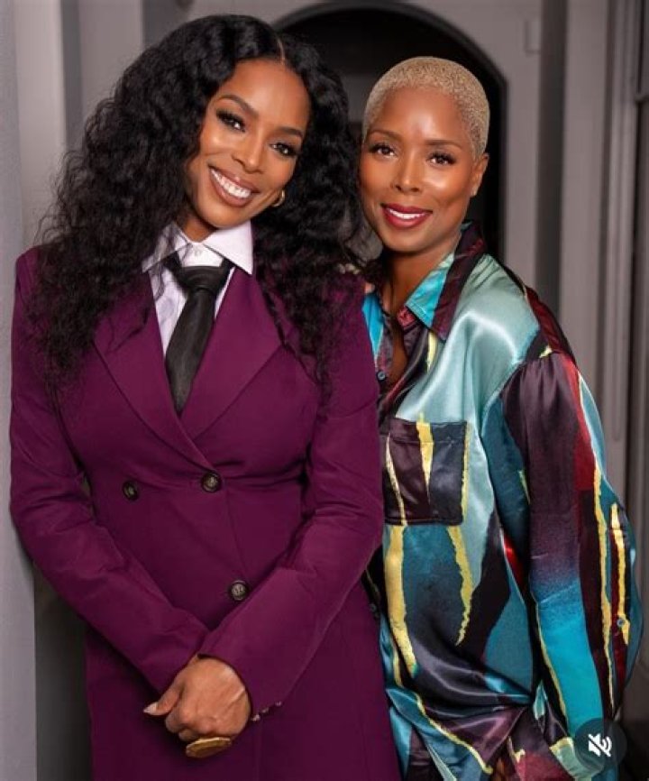Tasha Smith Twin: Unraveling the Mystery Behind the Actress and Her Sibling